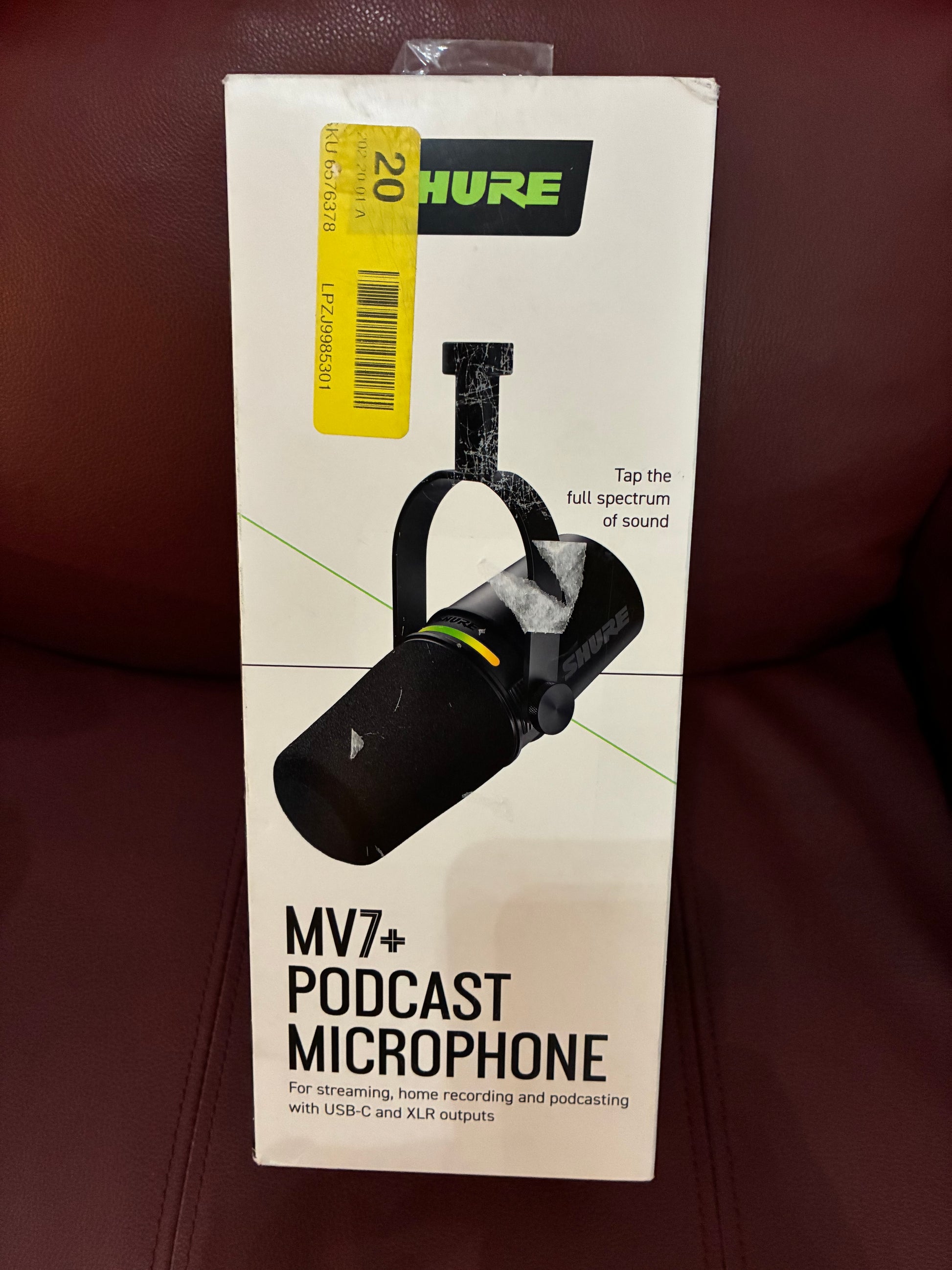 Shure MV7 USB XLR Podcasting Dynamic Microphone - Black